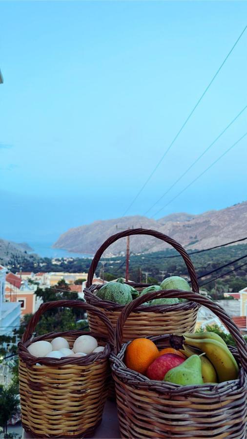 Casa Chara Appartement Sými Buitenkant foto